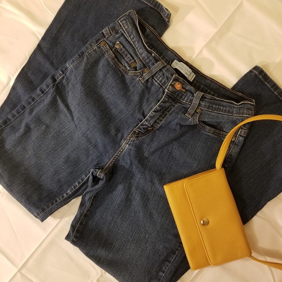 Levi's Denim - Levi's Perfectly Slimming 512 Bootcut Jeans Short Levi's Denim - Levi's Perfectly Slimming 512 Bootcut Jeans Short